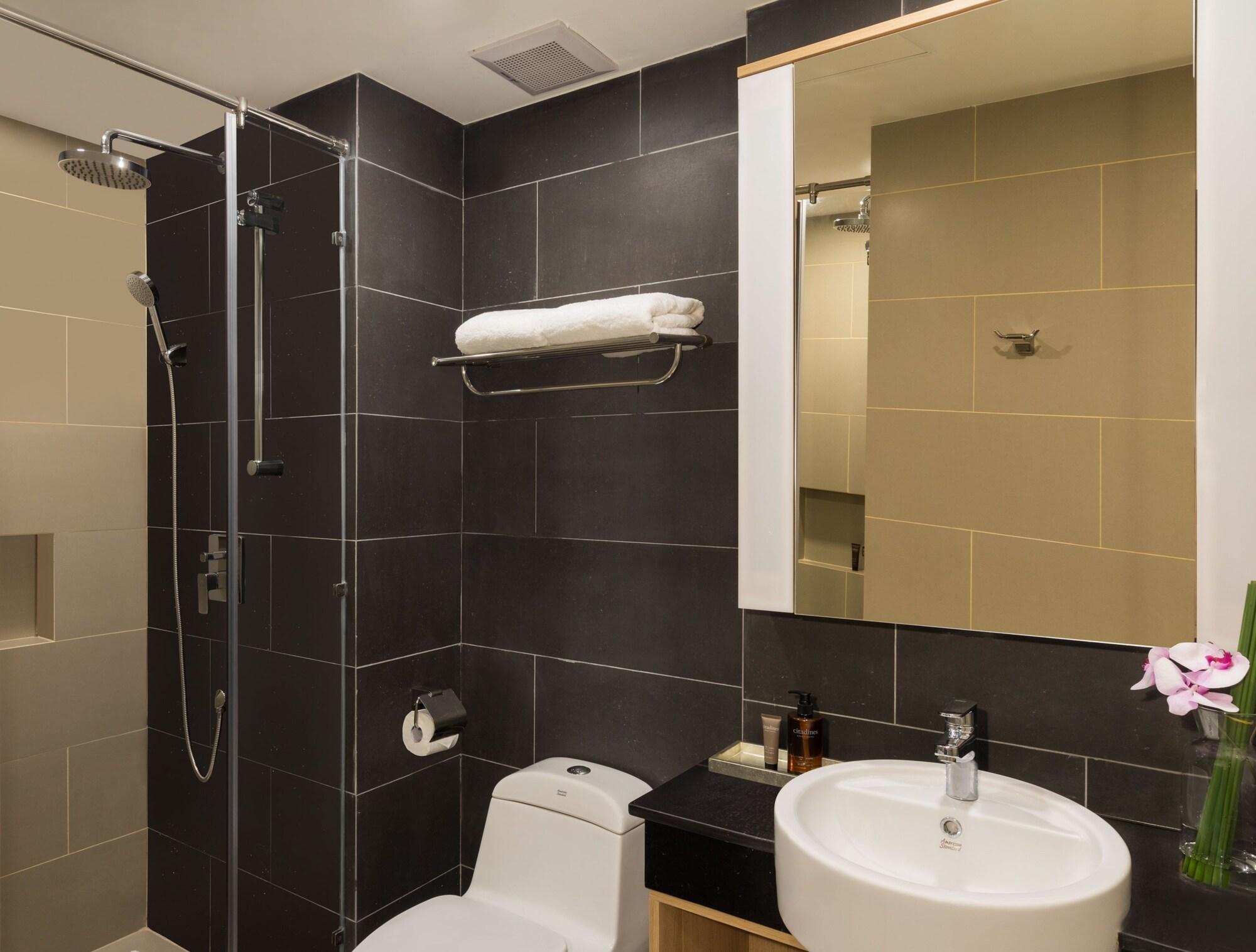 Citadines Central Binh Duong Thuan An Bagian luar foto