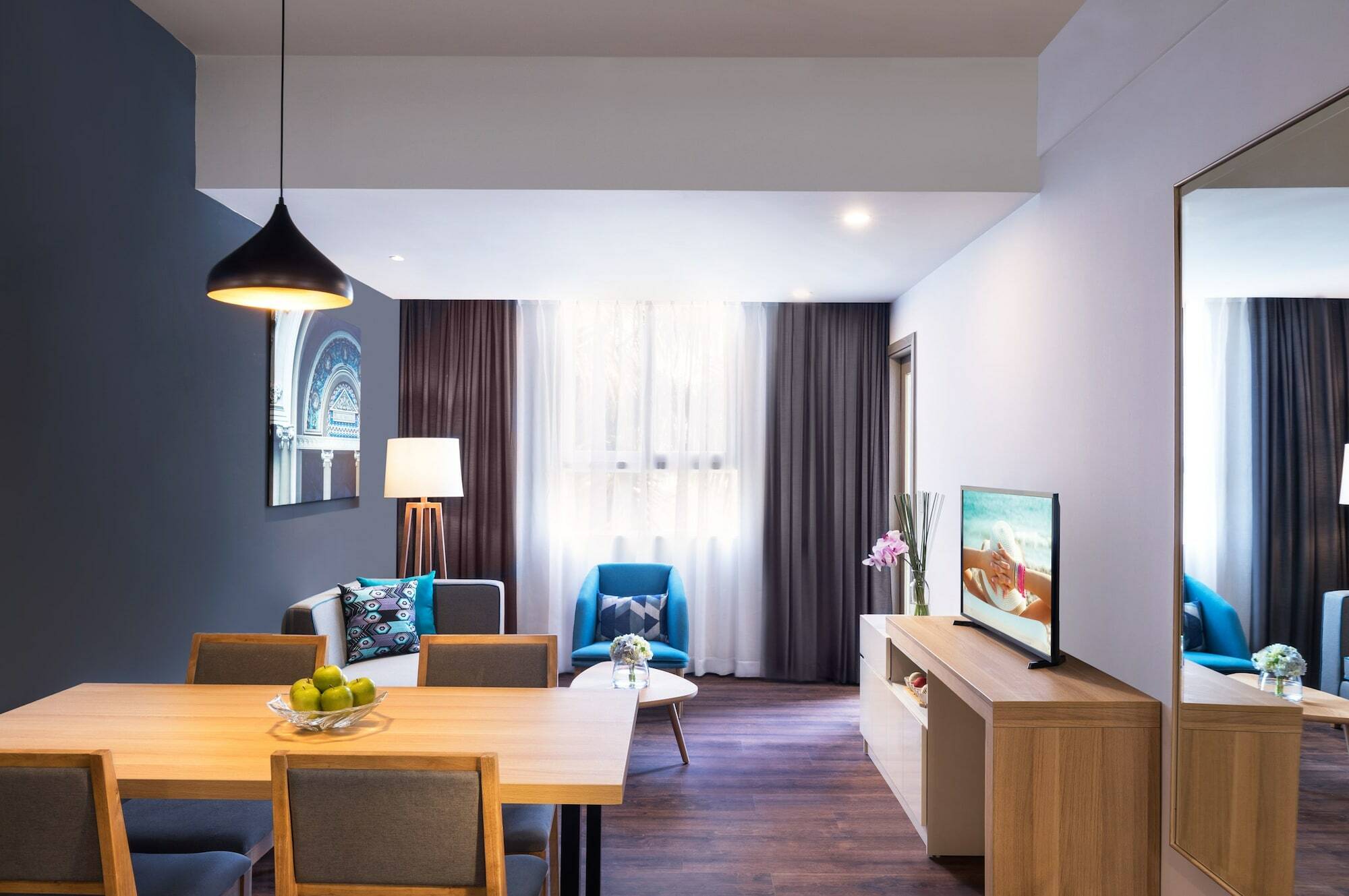 Citadines Central Binh Duong Thuan An Bagian luar foto